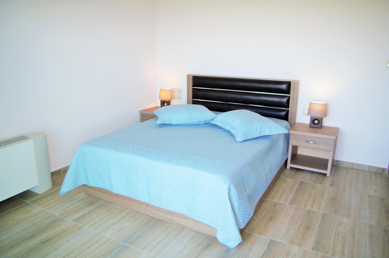 Anesis Luxury Apartments Скала-Сотирос Экстерьер фото